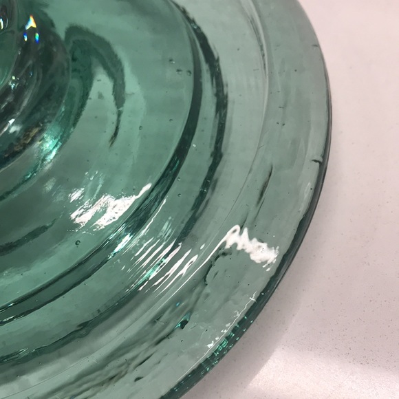 Recycled Vintage Green Glass Single Taper Candleholder - Picture 4 of 11